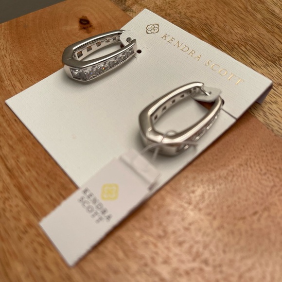 NWT Kendra Scott Parker Hoop Earrings White Crystal - Picture 3 of 9